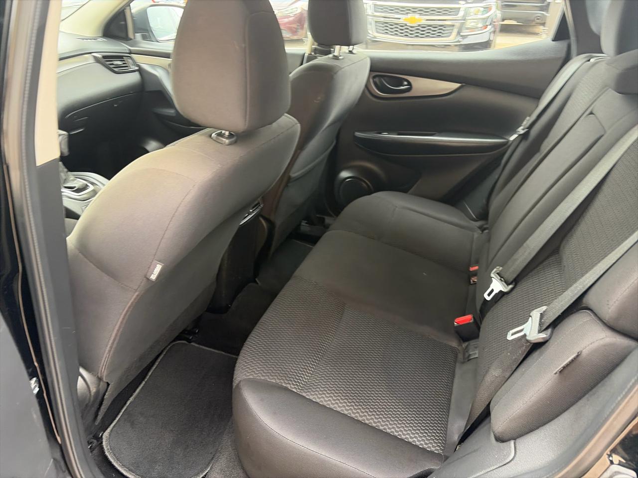 Nissan Rogue Sport  2021