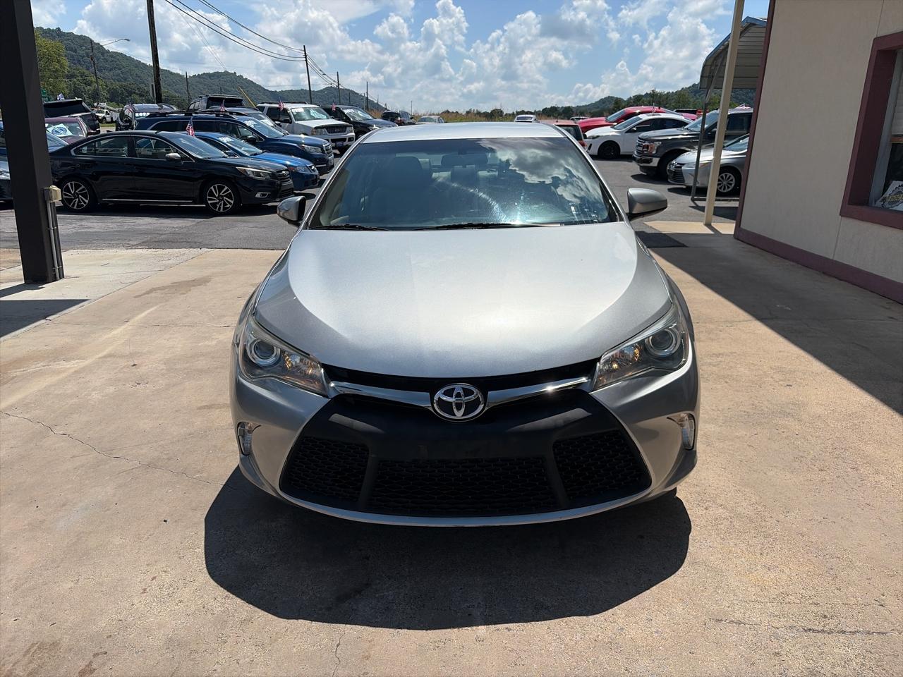 Toyota Camry  2016