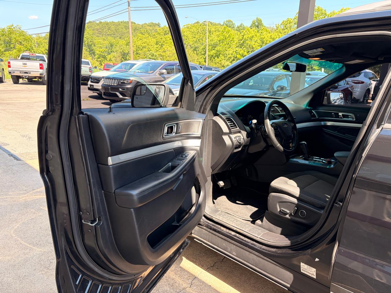 Ford Explorer XLT 4WD 2017
