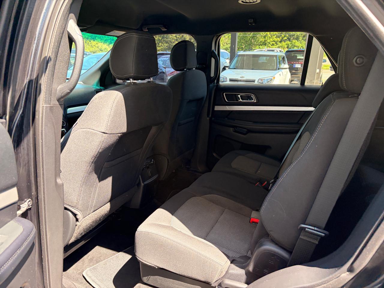 Ford Explorer XLT 4WD 2017
