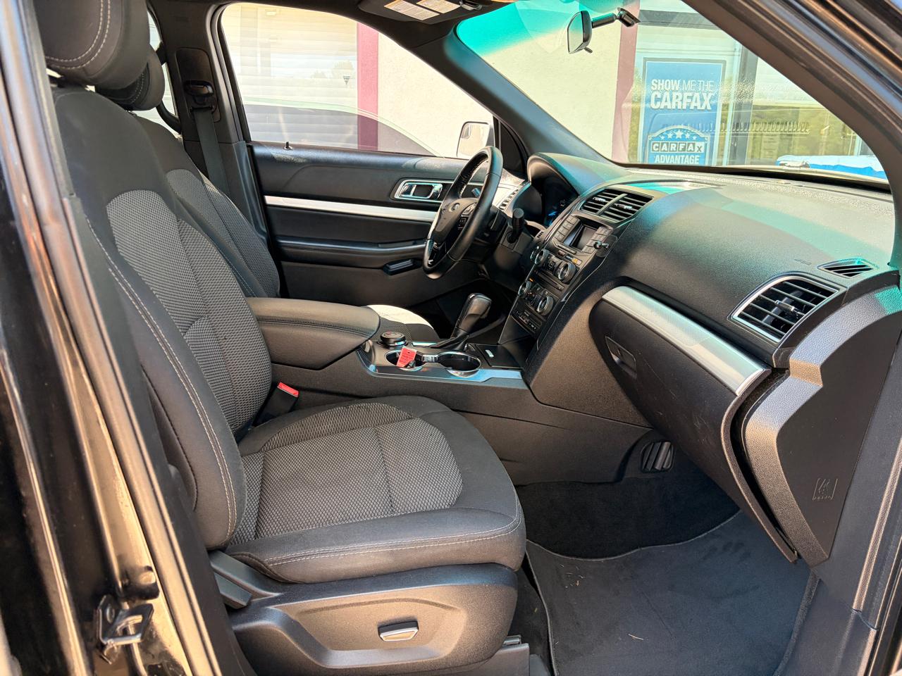 Ford Explorer XLT 4WD 2017