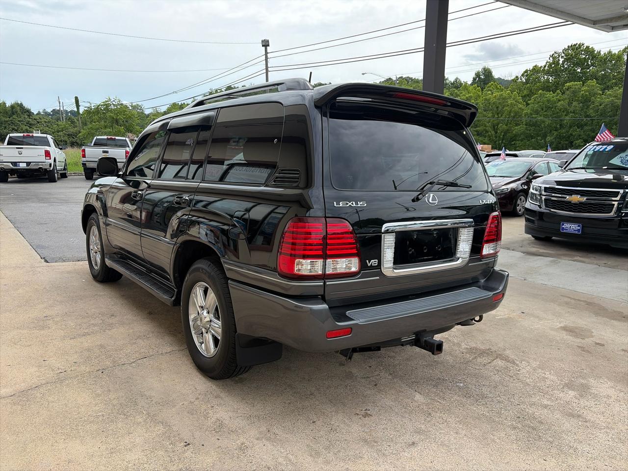 Lexus LX 470 Sport Utility 2006