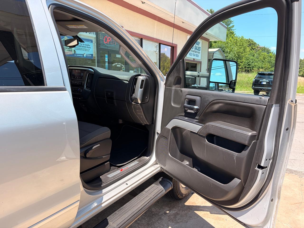 Chevrolet Silverado 2500HD LT Double Cab 4WD 2015