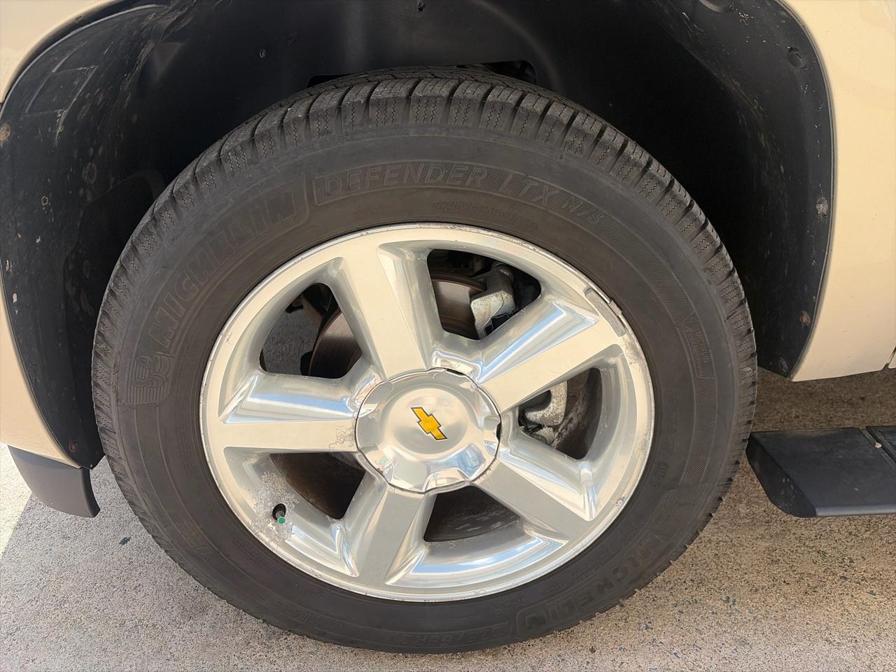 Chevrolet Tahoe LTZ 4WD 2011