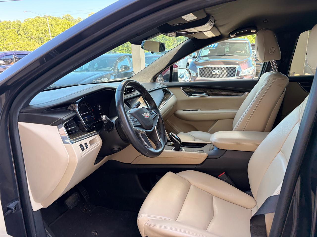 Cadillac XT5 Base 2017