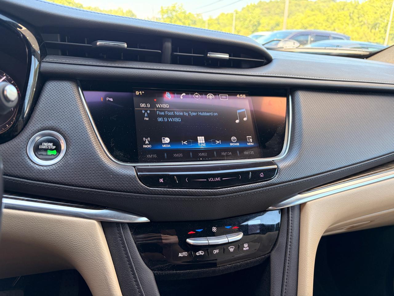Cadillac XT5 Base 2017