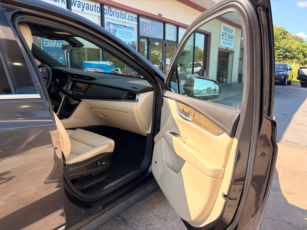 Cadillac XT5 Base 2017