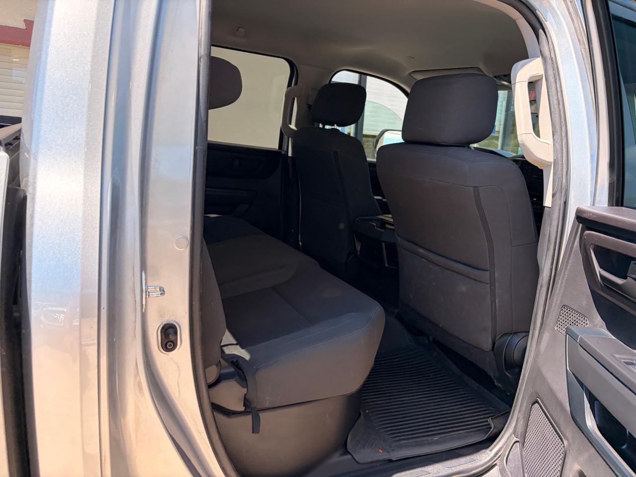 Toyota Tundra SR CrewMax 4WD 2023