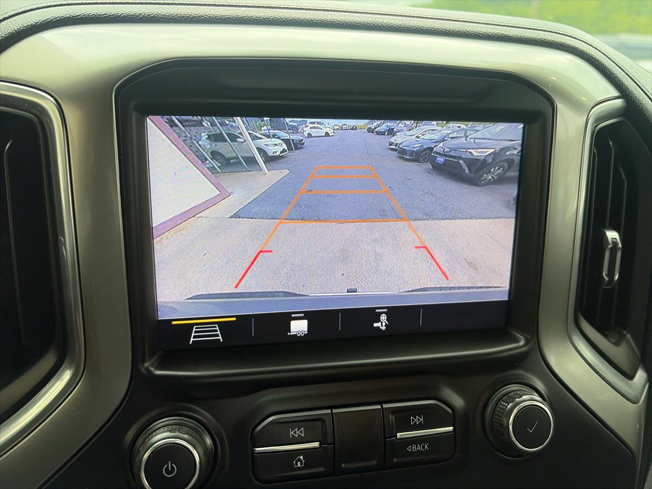 Chevrolet Silverado 1500 LT Crew Cab 4WD 2019