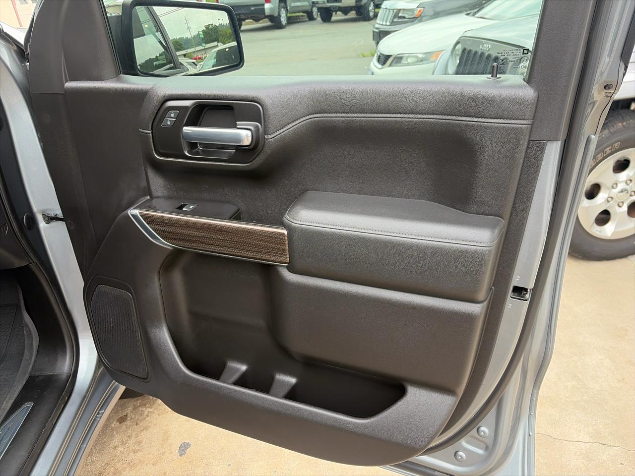 Chevrolet Silverado 1500 LT Crew Cab 4WD 2019