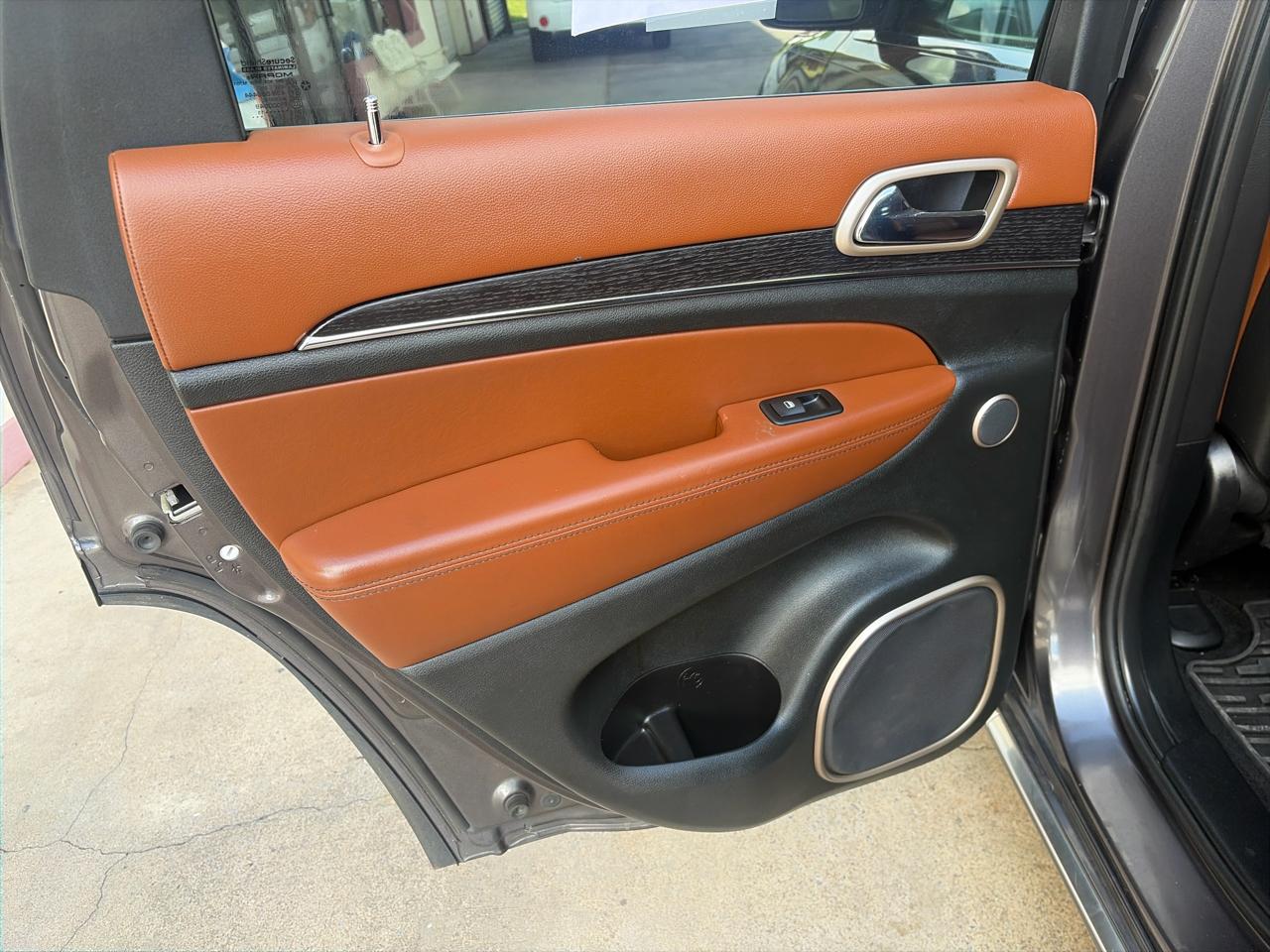 Jeep Grand Cherokee Summit 4WD 2015