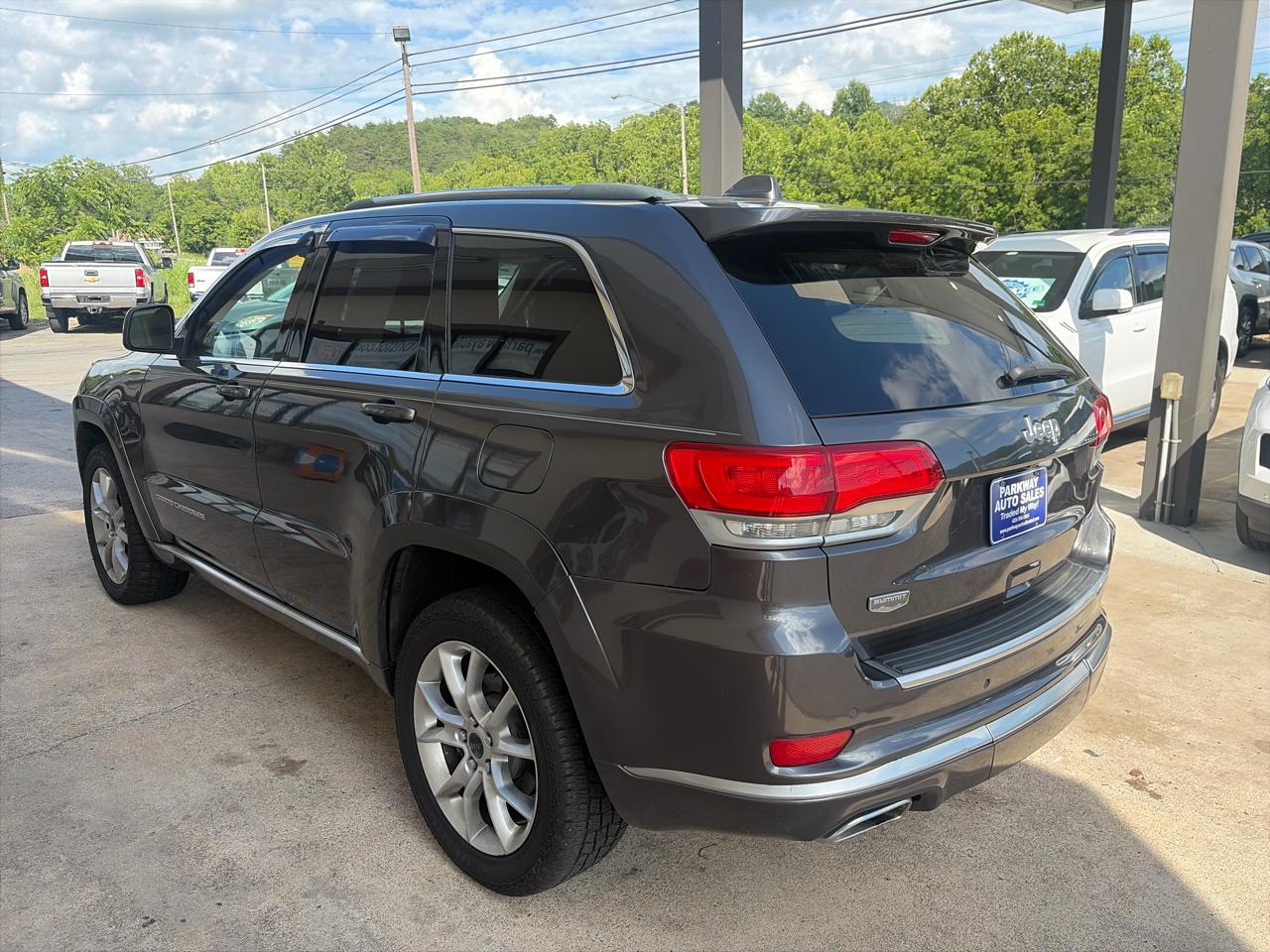 Jeep Grand Cherokee Summit 4WD 2015
