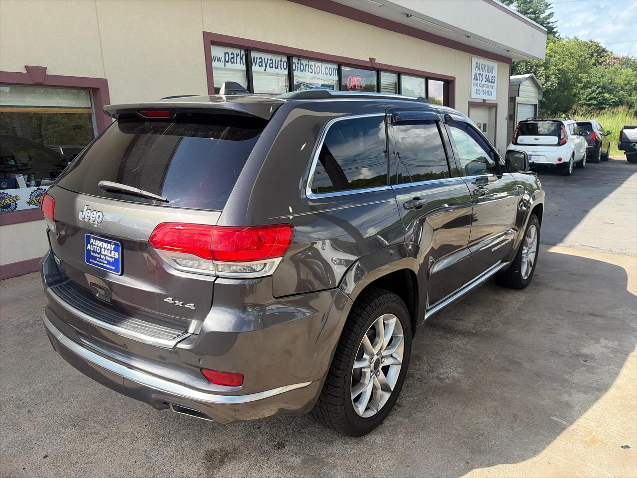 Jeep Grand Cherokee Summit 4WD 2015