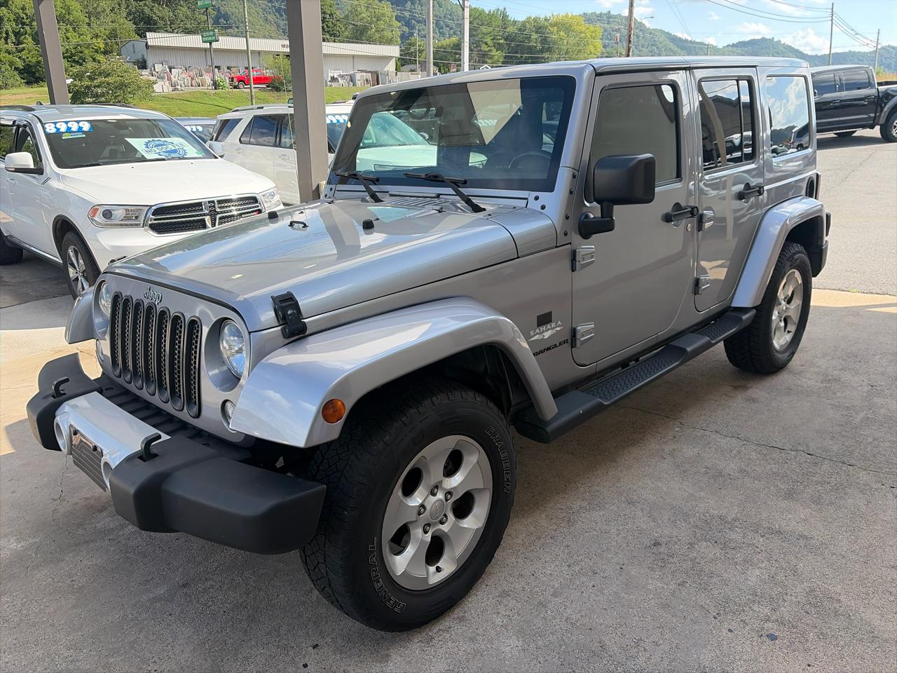 Jeep Wrangler Unlimited Sahara 4WD 2015