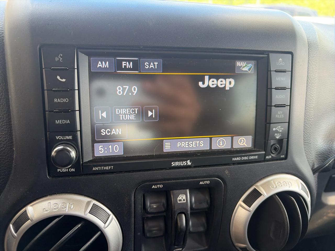 Jeep Wrangler Unlimited Sahara 4WD 2015