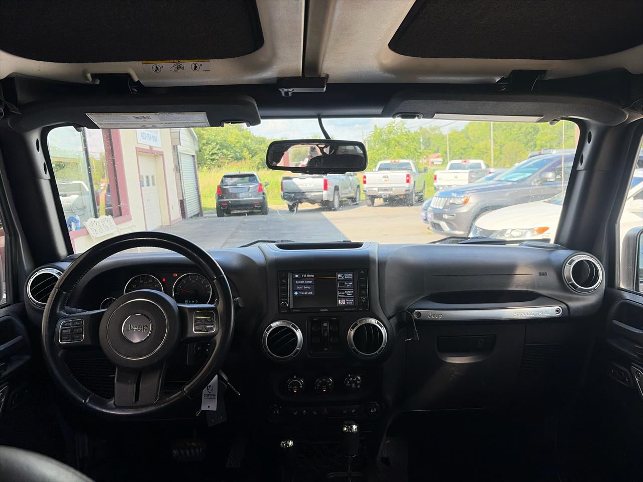Jeep Wrangler Unlimited Sahara 4WD 2015