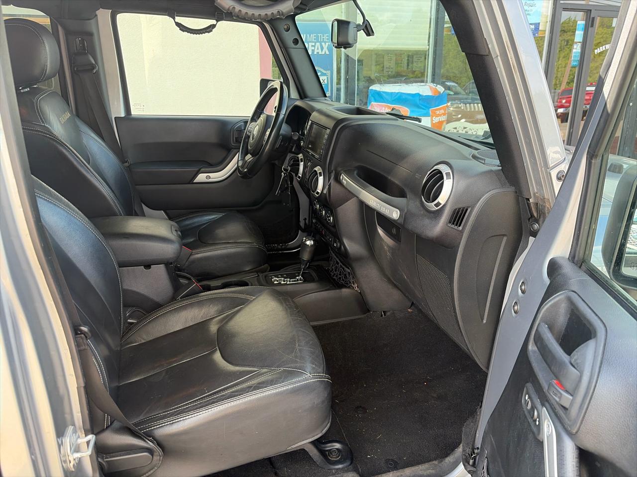 Jeep Wrangler Unlimited Sahara 4WD 2015