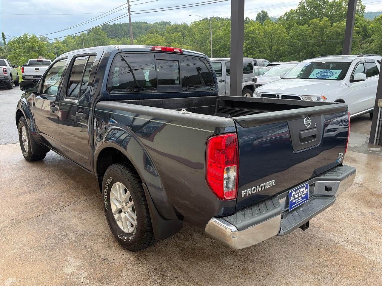 Nissan Frontier 2WD Crew Cab SWB Auto SV 2019