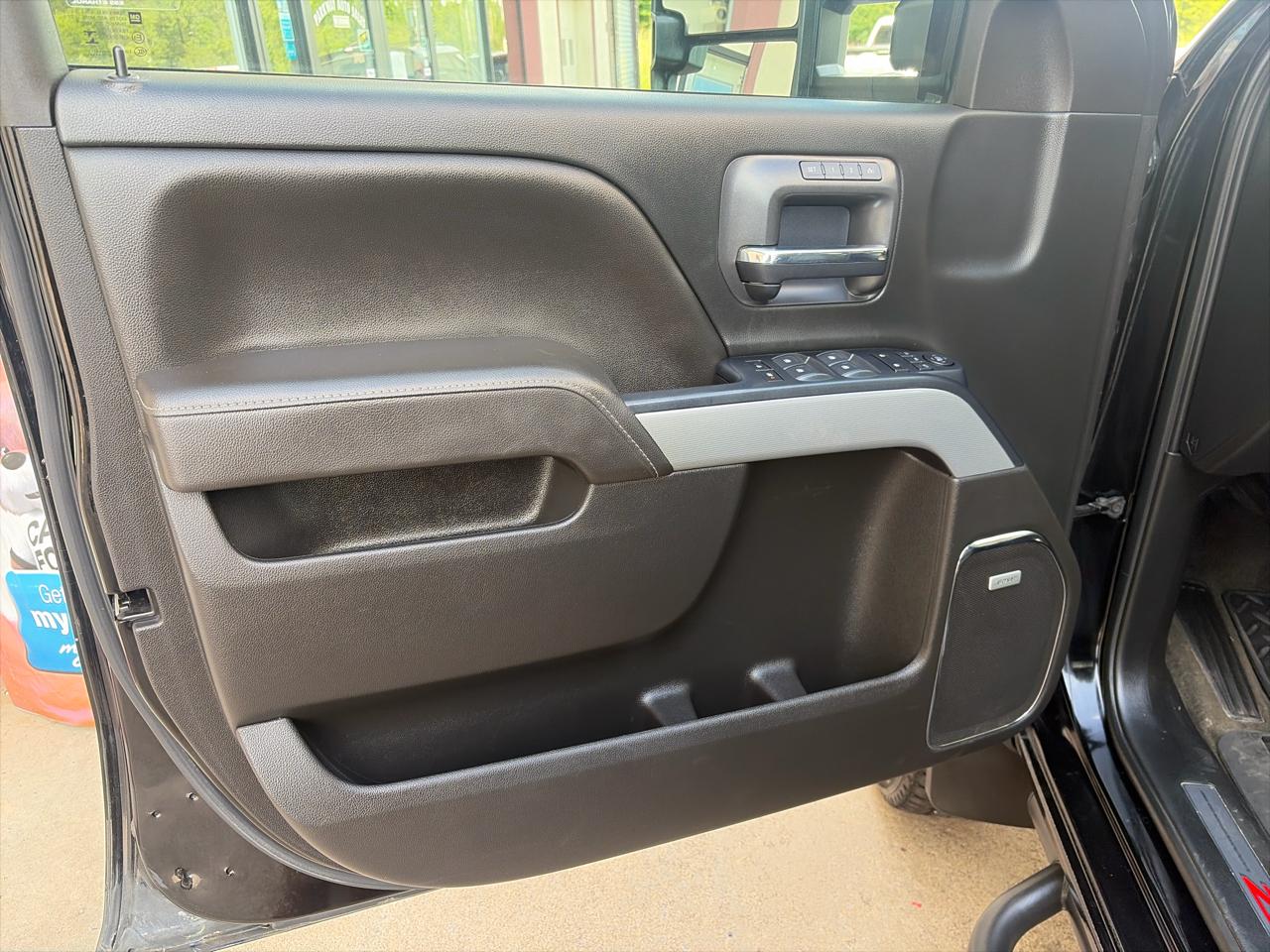 Chevrolet Silverado 2500HD LTZ Double Cab 4WD 2017