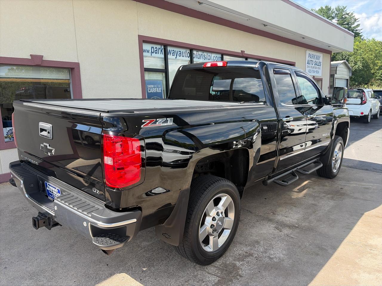 Chevrolet Silverado 2500HD LTZ Double Cab 4WD 2017