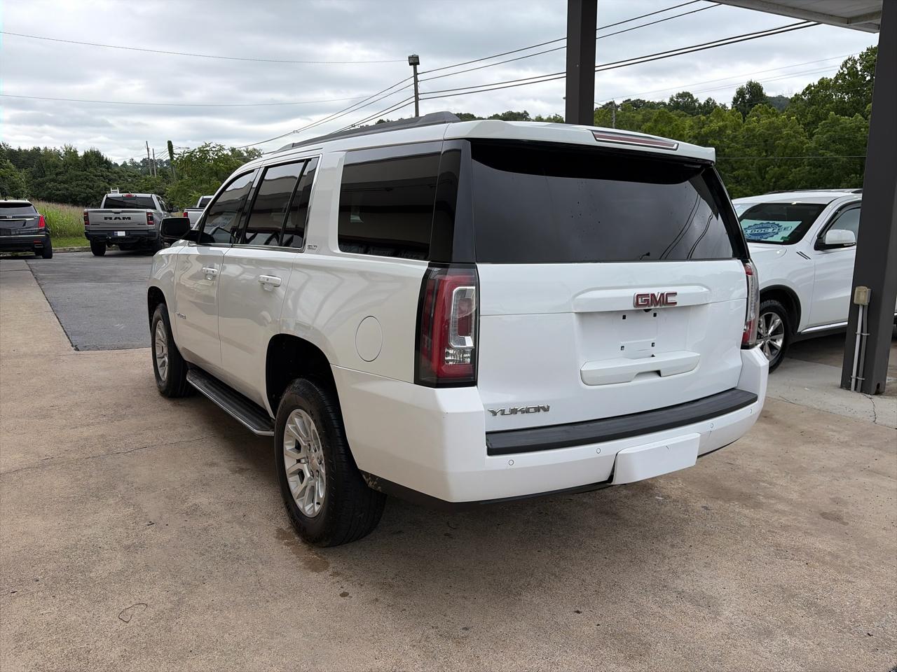 GMC Yukon SLT 4WD 2020