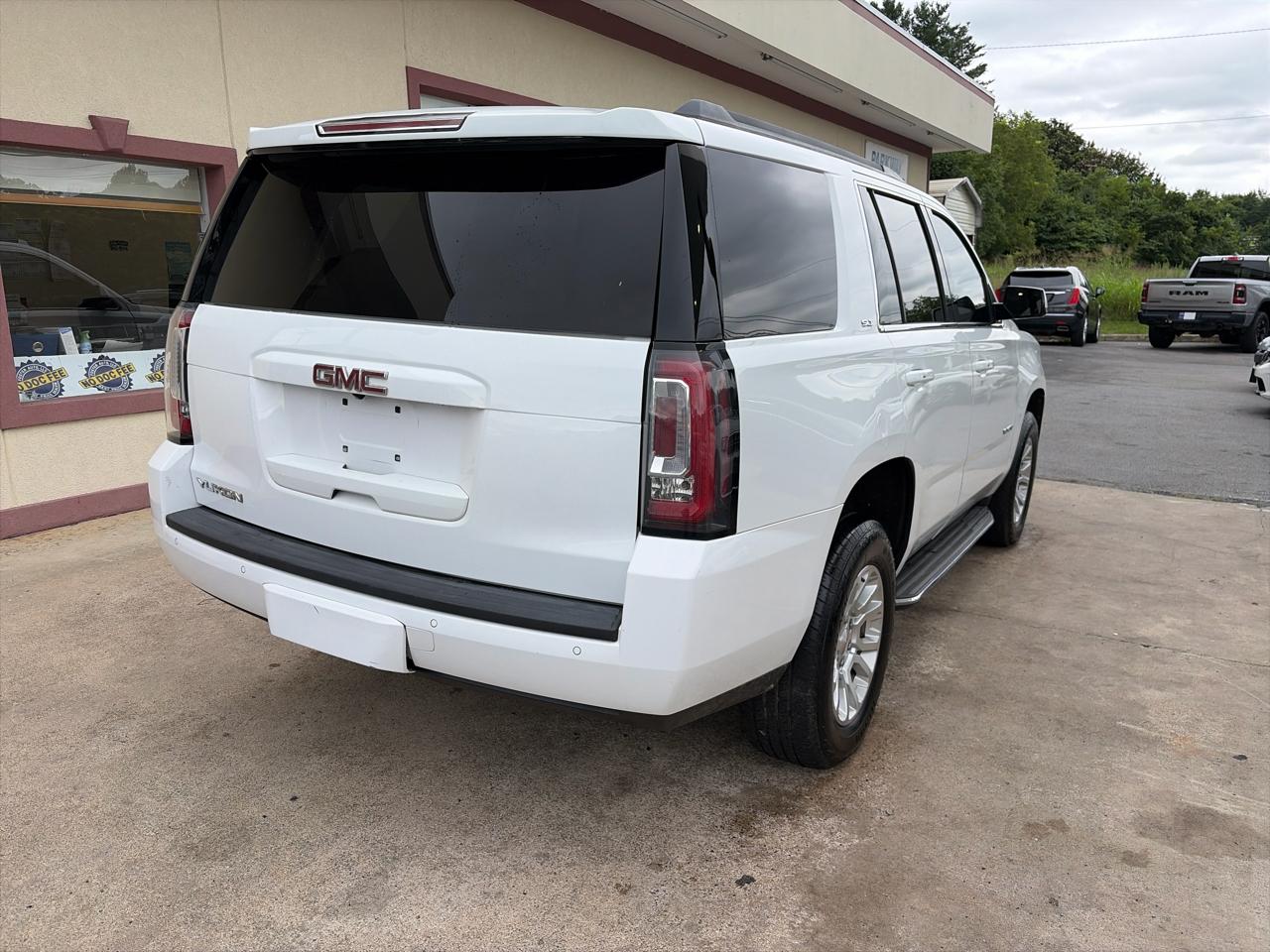 GMC Yukon SLT 4WD 2020