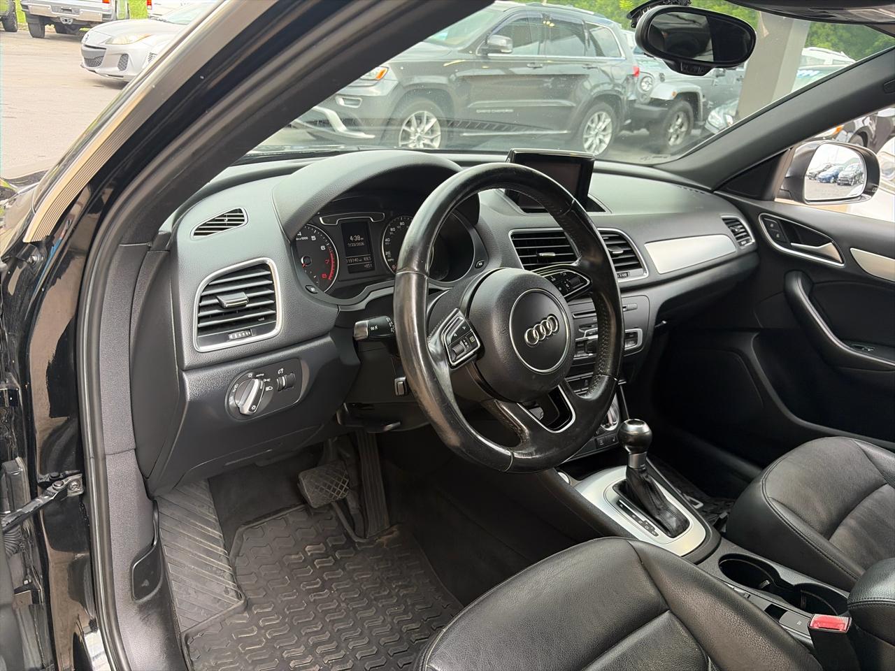 Audi Q3 Premium Plus 2015