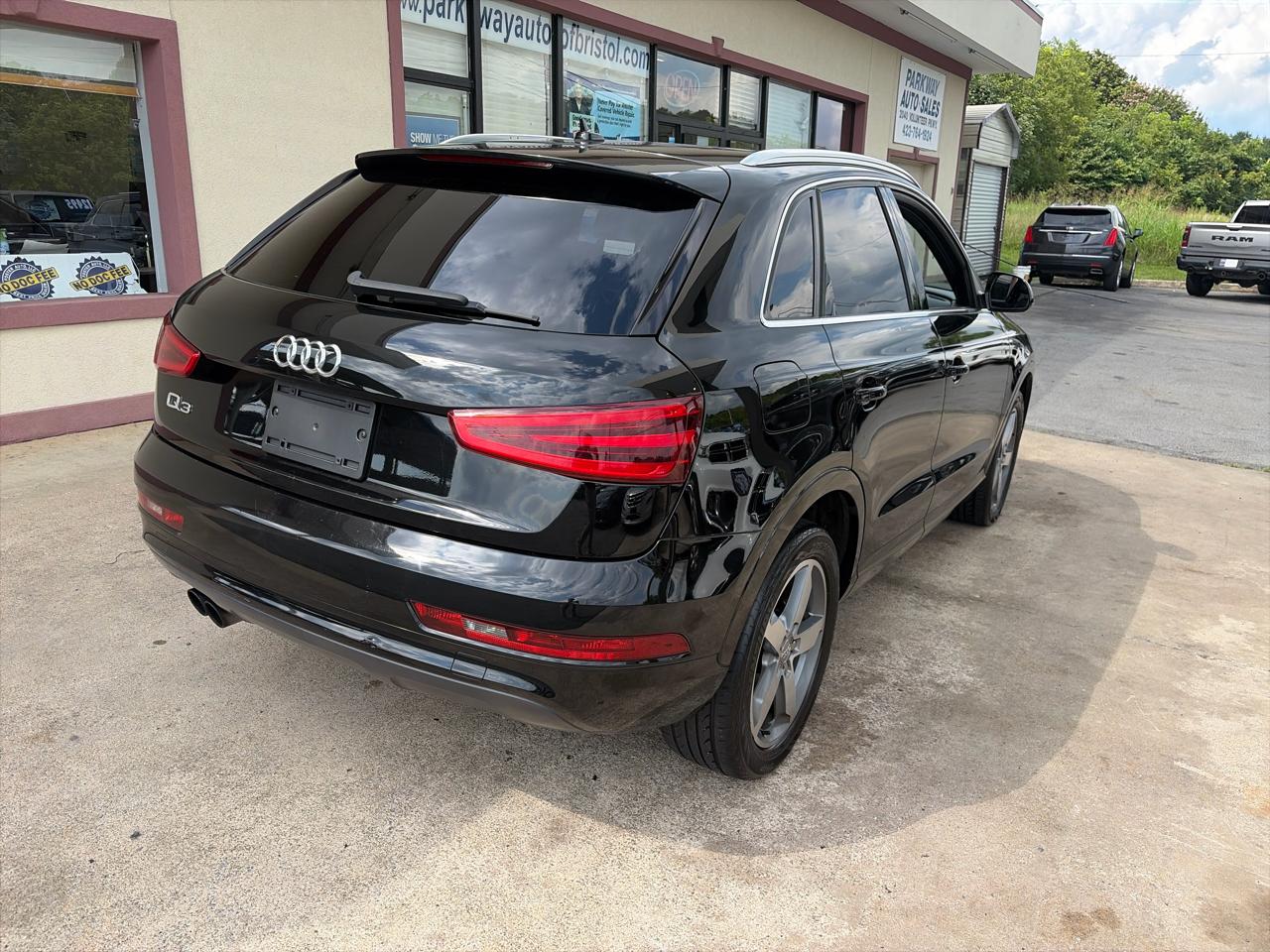 Audi Q3 Premium Plus 2015