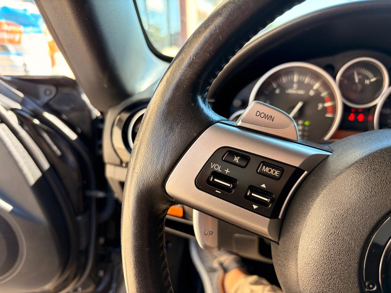 Mazda MX-5 Miata Touring Power Retractable Hardtop 2008