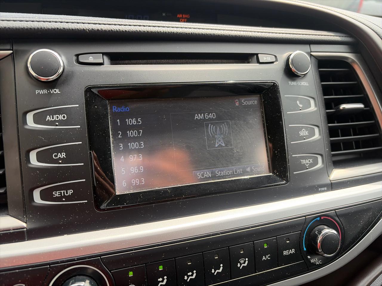 Toyota Highlander LE Plus AWD V6 2019