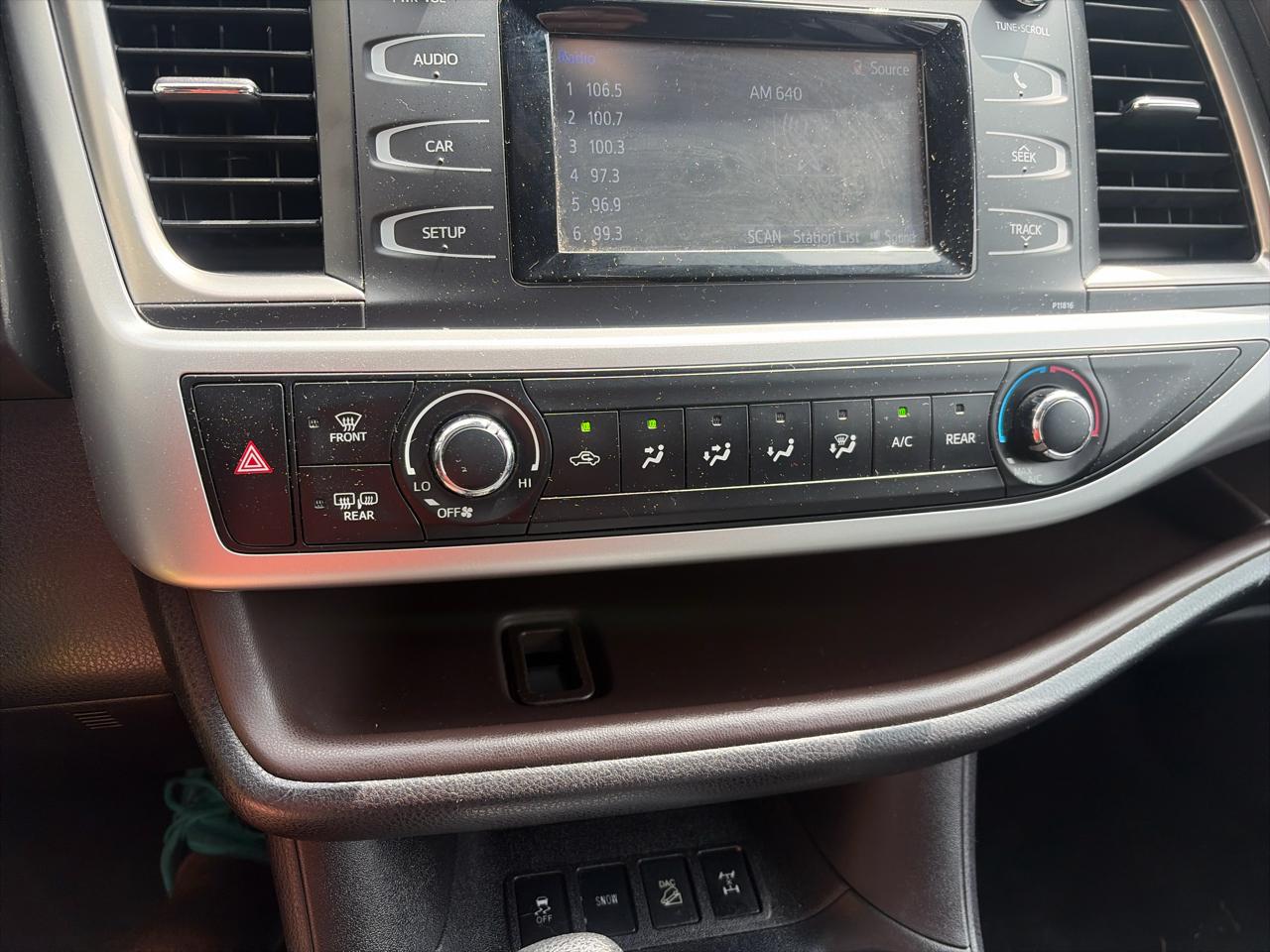 Toyota Highlander LE Plus AWD V6 2019