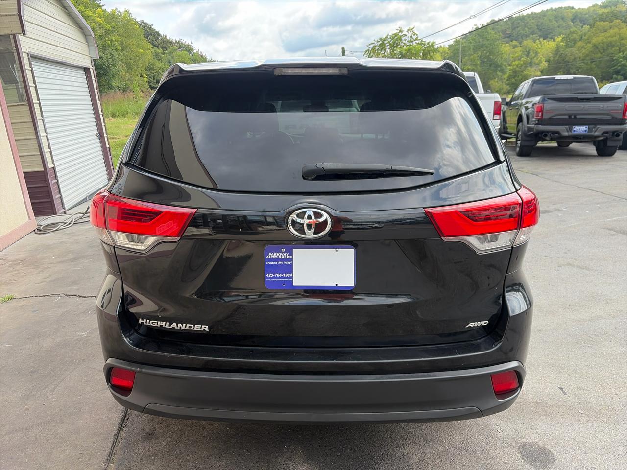 Toyota Highlander LE Plus AWD V6 2019
