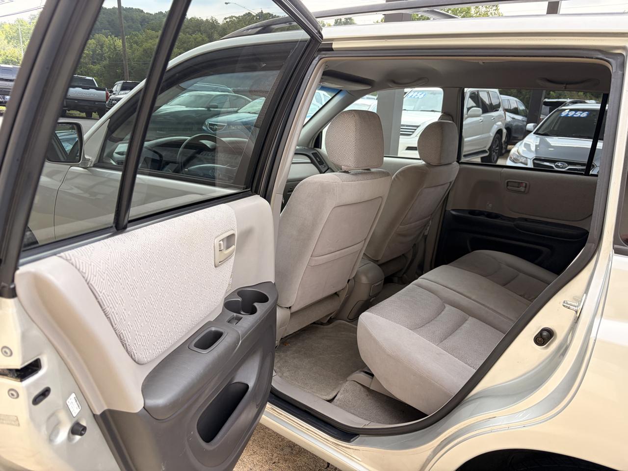 Toyota Highlander Limited V6 4WD 2003