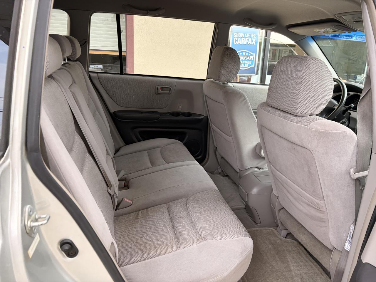 Toyota Highlander Limited V6 4WD 2003
