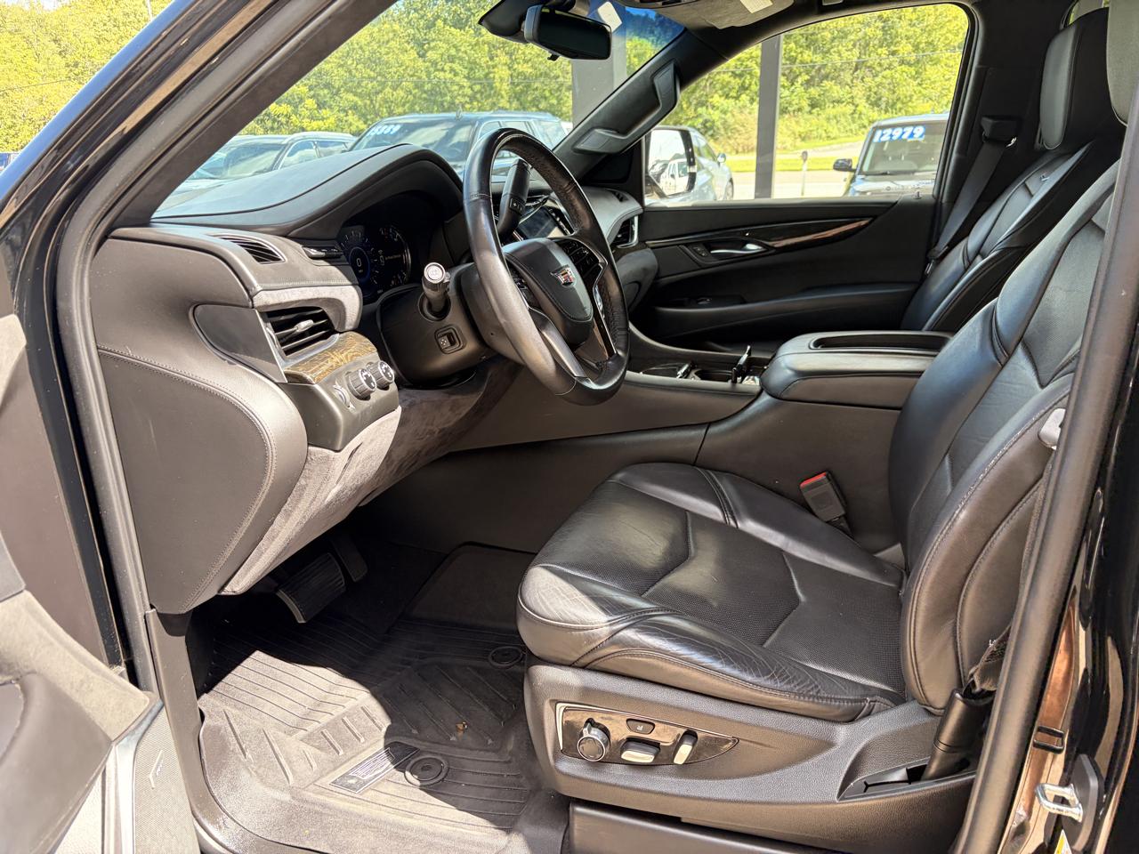 Cadillac Escalade Platinum 4WD 2019