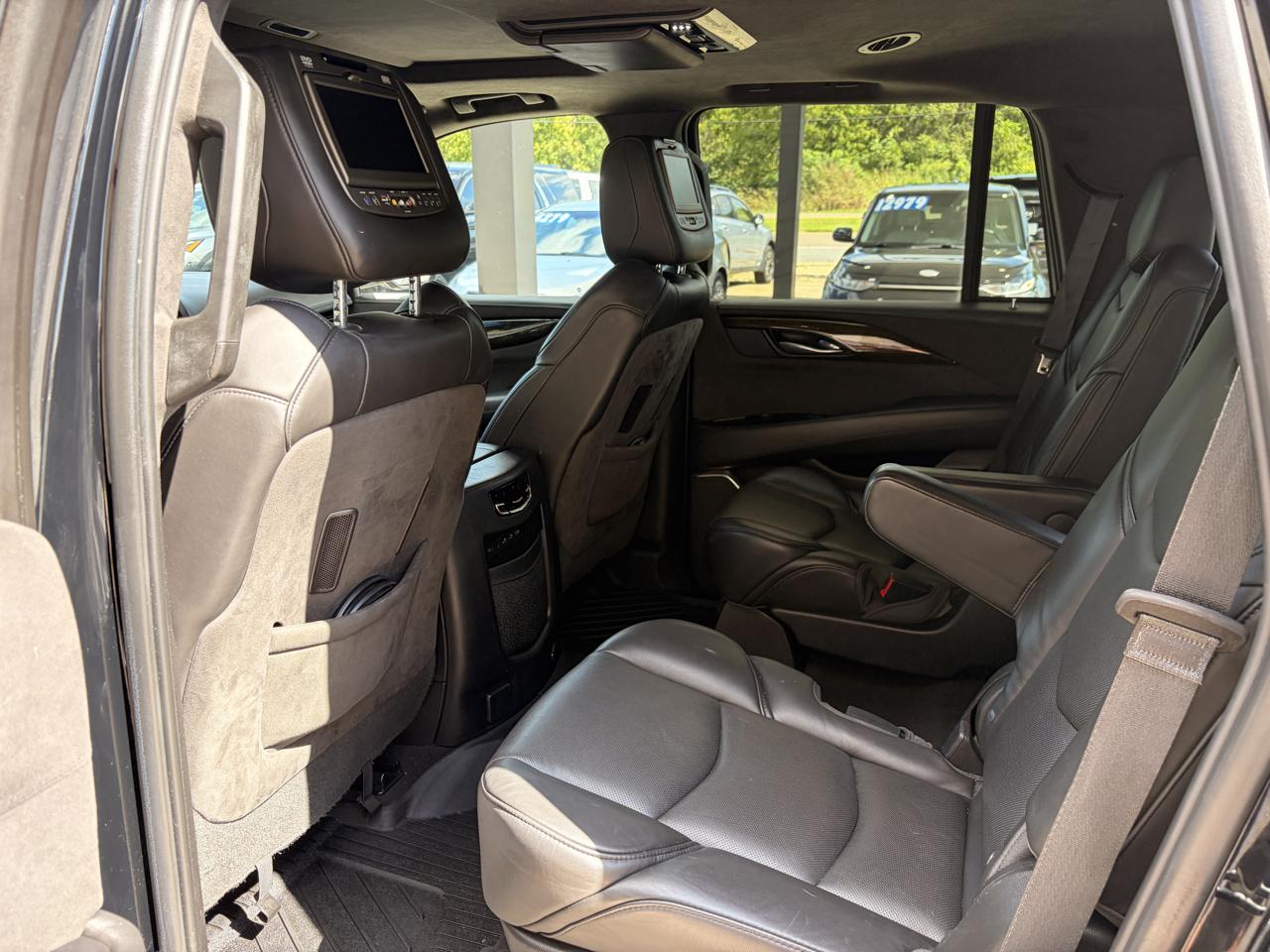 Cadillac Escalade Platinum 4WD 2019