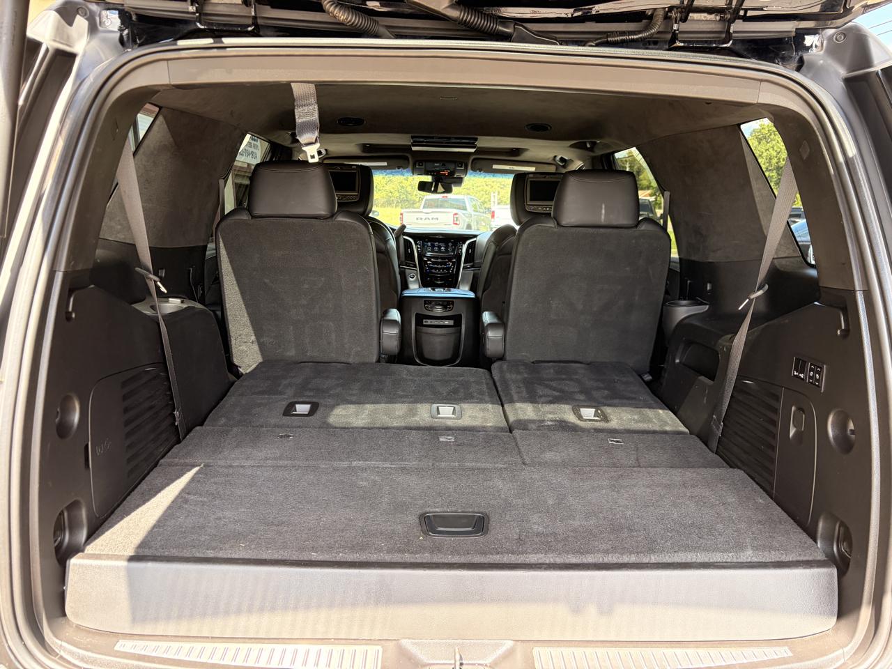 Cadillac Escalade Platinum 4WD 2019