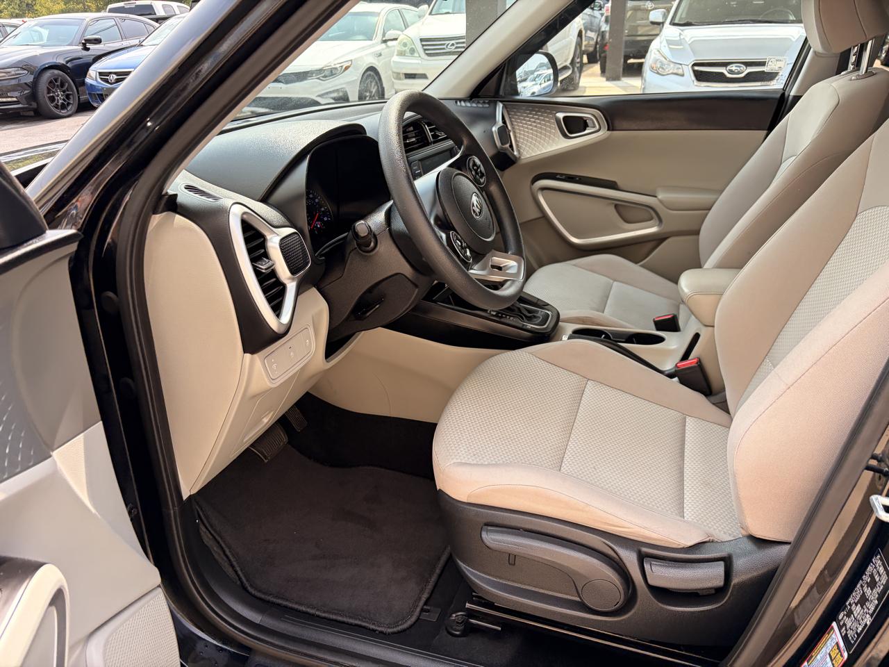 Kia Soul LX CVT 2020