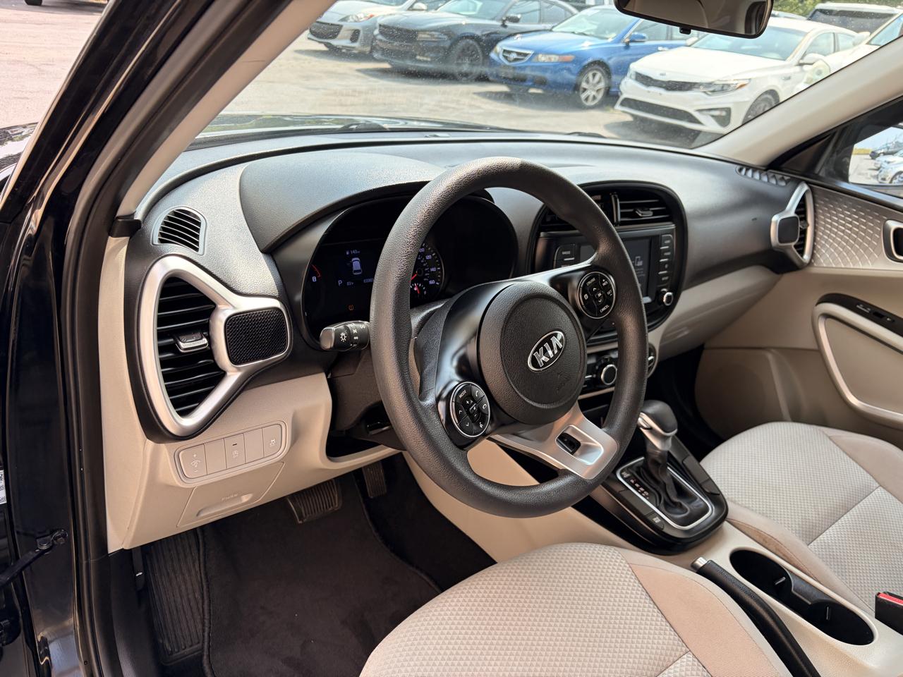 Kia Soul LX CVT 2020