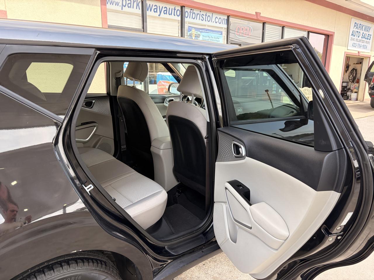 Kia Soul LX CVT 2020
