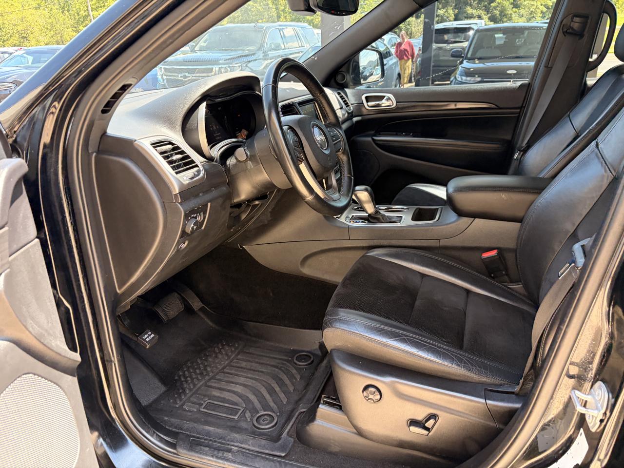 Jeep Grand Cherokee Laredo 4WD 2018