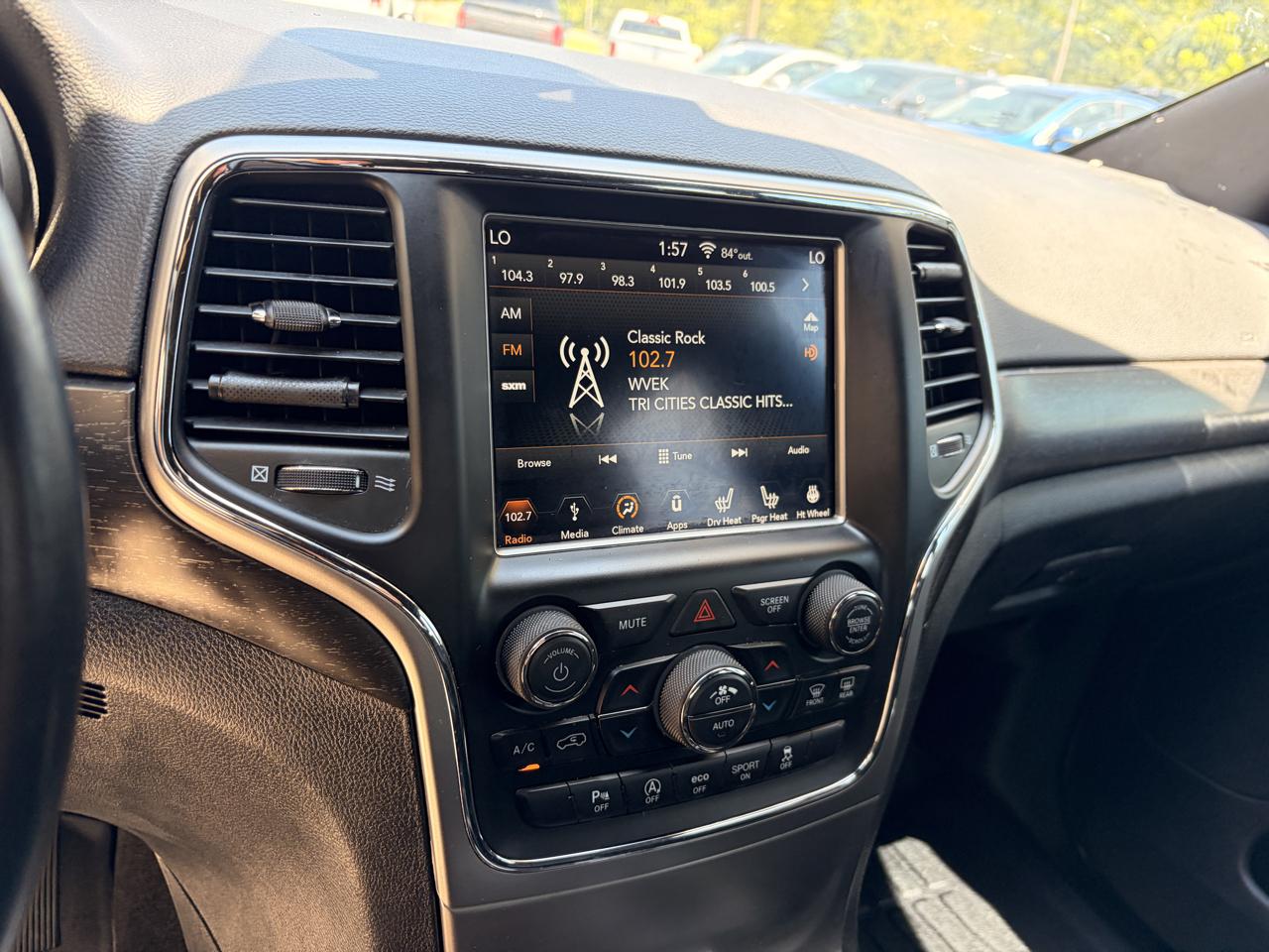 Jeep Grand Cherokee Laredo 4WD 2018