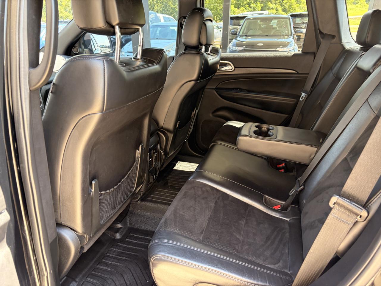 Jeep Grand Cherokee Laredo 4WD 2018