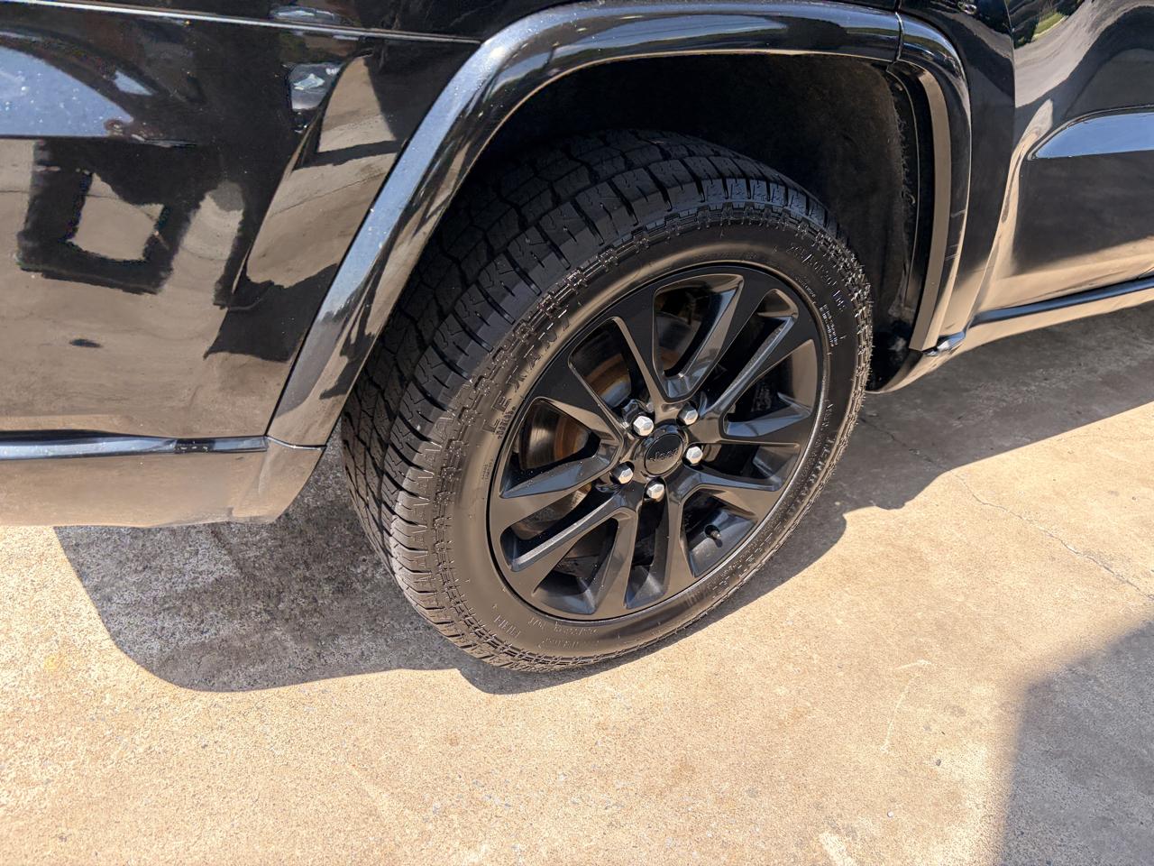 Jeep Grand Cherokee Laredo 4WD 2018