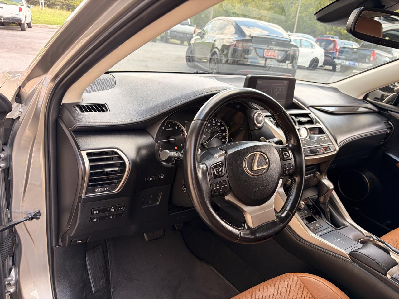 Lexus NX 300 Luxury AWD 2020