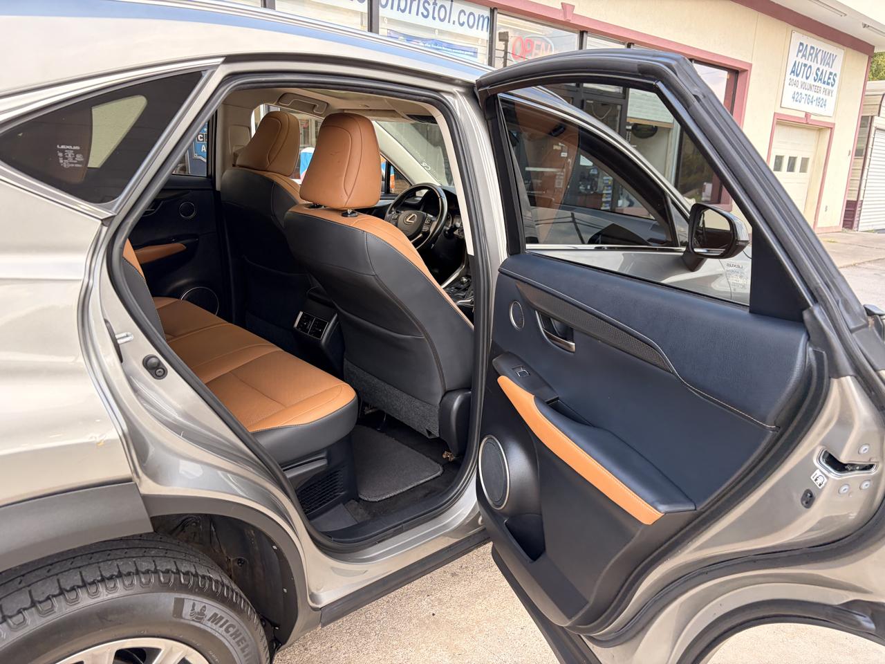 Lexus NX 300 Luxury AWD 2020