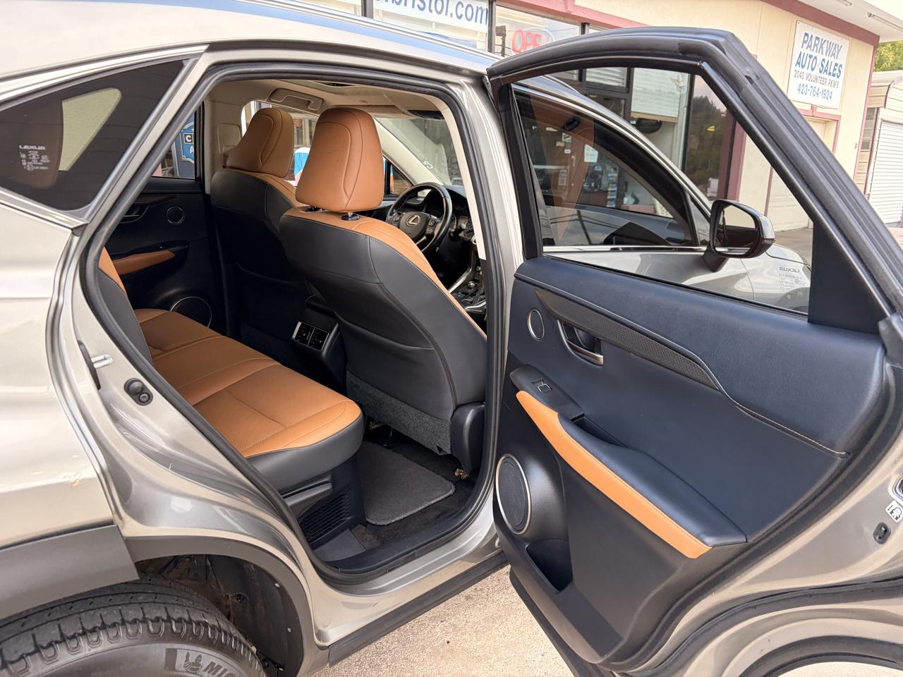 Lexus NX 300 Luxury AWD 2020