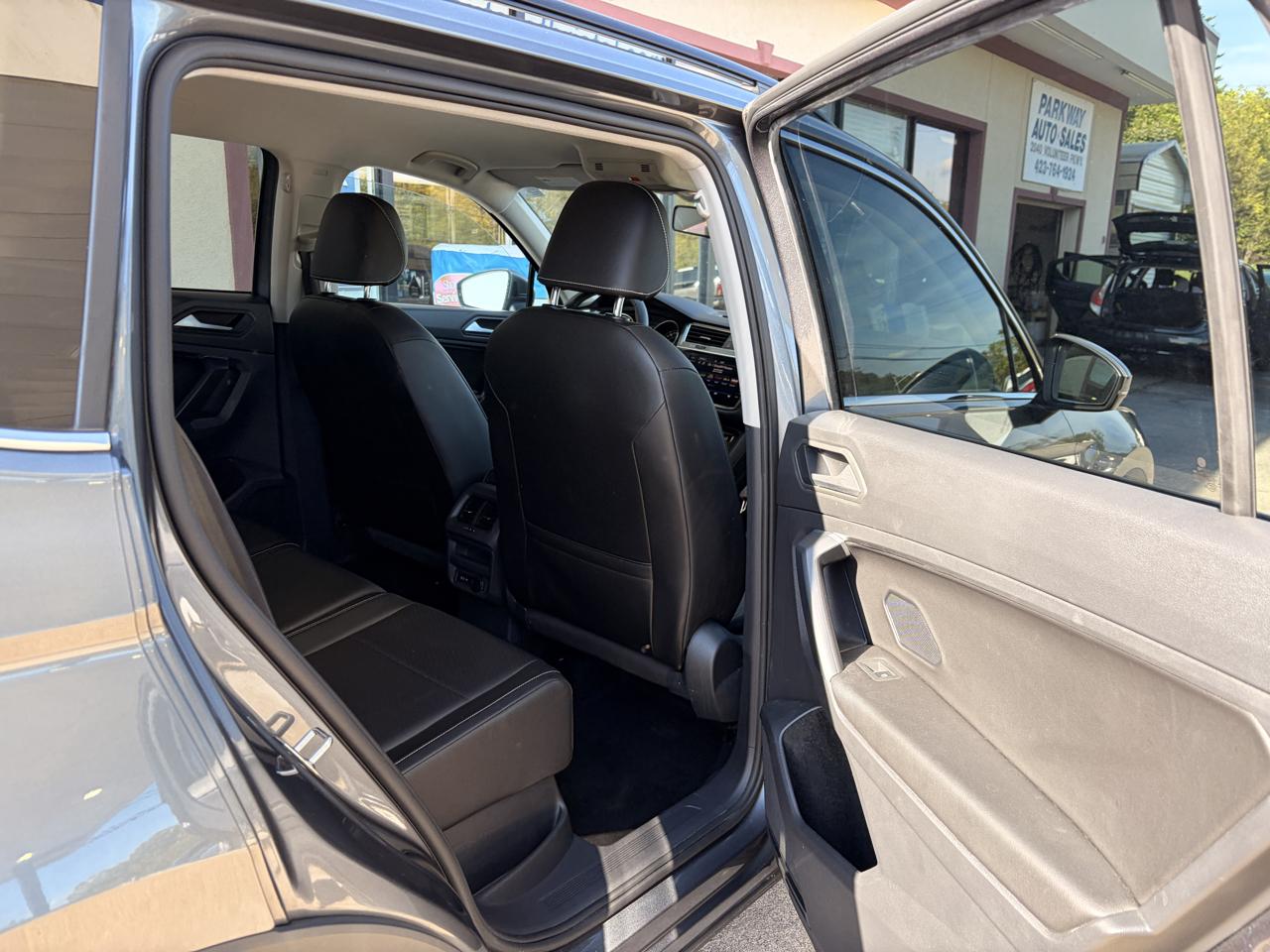 Volkswagen Tiguan SE 4Motion 2021