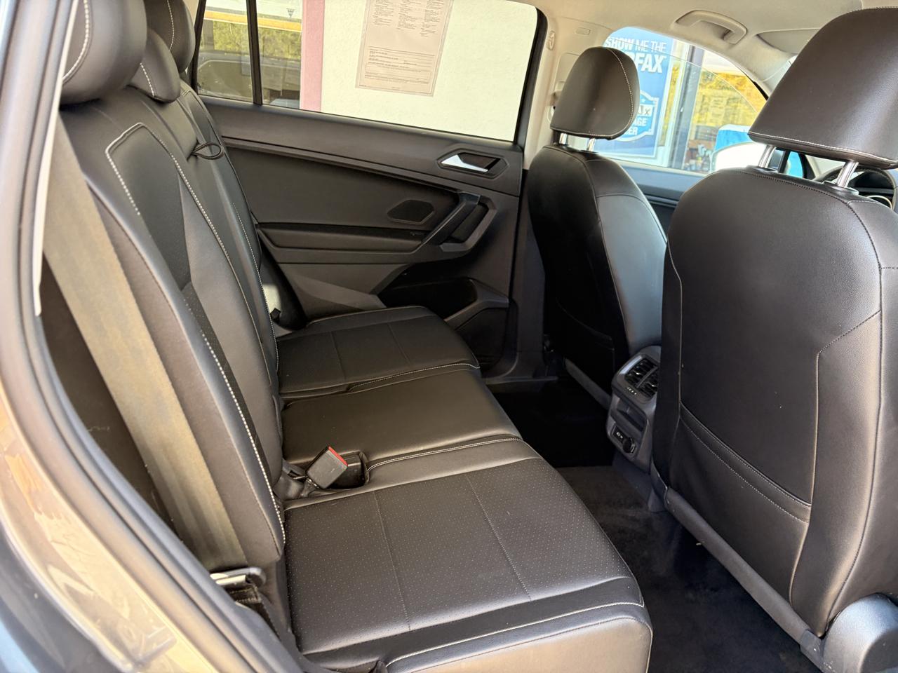 Volkswagen Tiguan SE 4Motion 2021