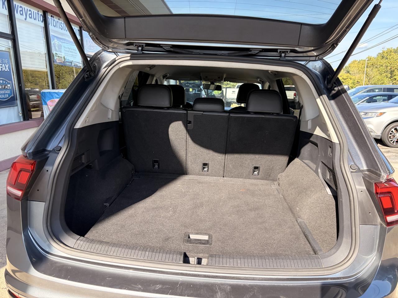 Volkswagen Tiguan SE 4Motion 2021